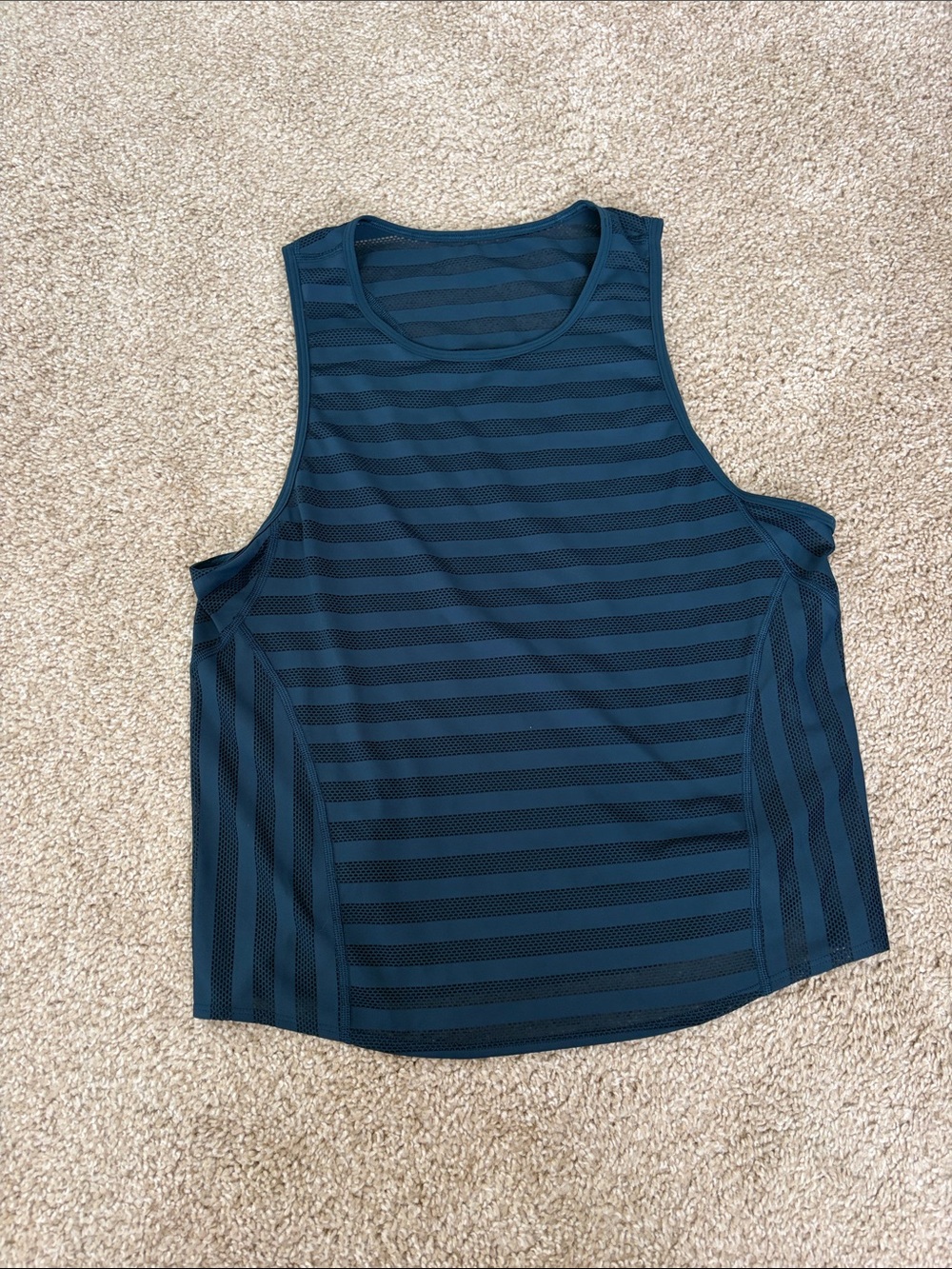 Lululemon tank top